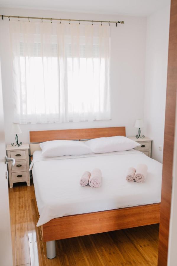 Apartman Petra Трогир Экстерьер фото