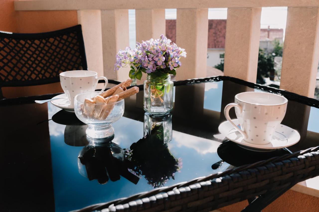 Apartman Petra Трогир Экстерьер фото