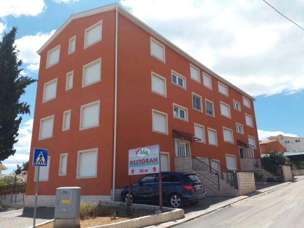 Apartman Petra Трогир Экстерьер фото